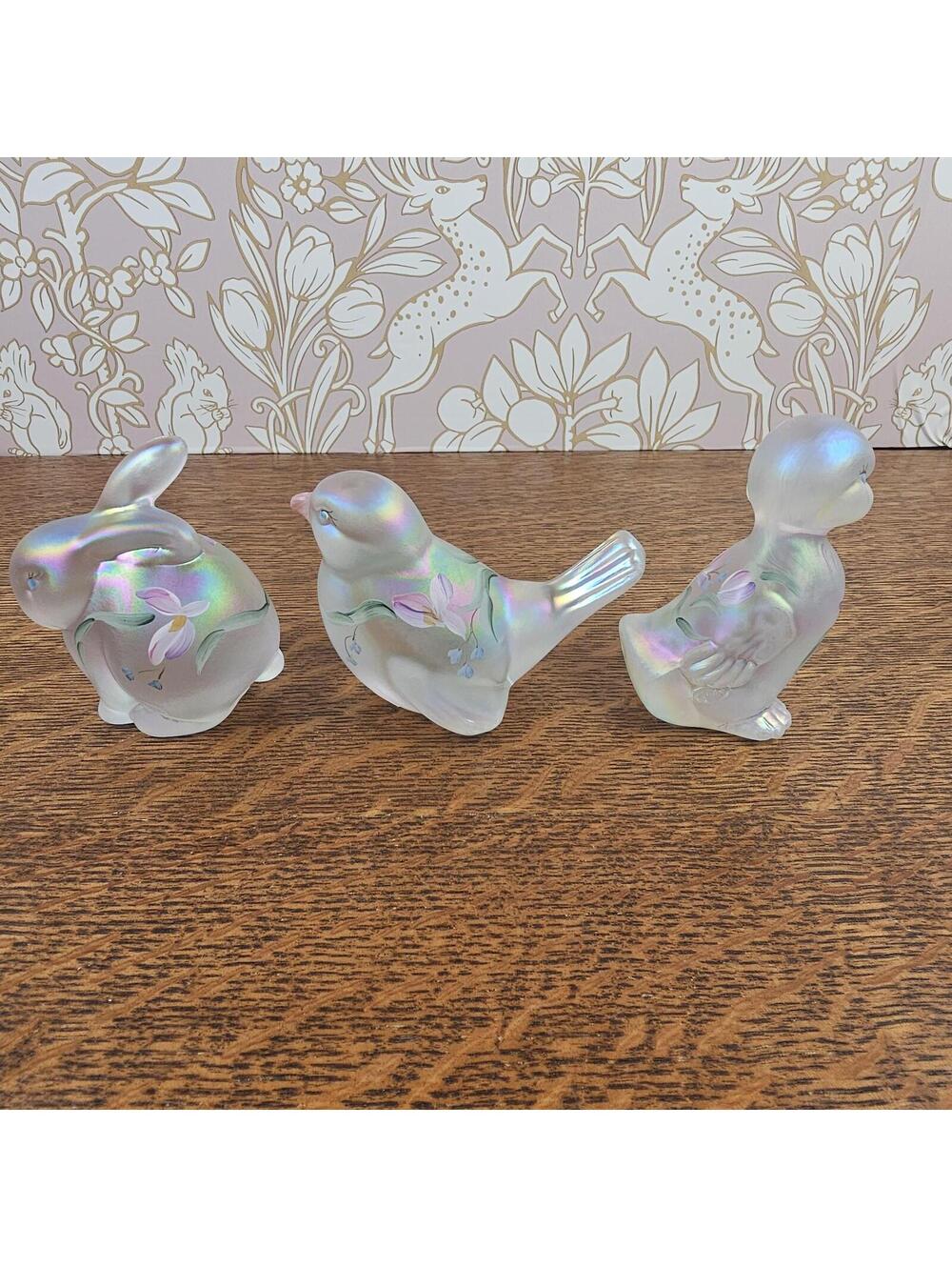 Fenton Hand Painted Animal Figurine Set by D. Robinson - Picture 4 of 15